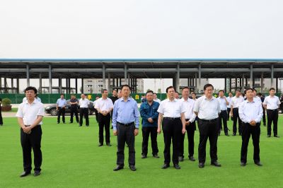 潍坊市委书记、市人大常委会主任惠新安带队对山东k8凯发天生赢家健康产业园项目进行观摩点评