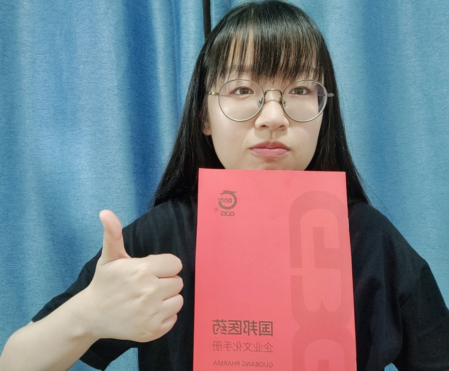 2022年度k8凯发天生赢家医药优秀科技奋斗者——刘  君 